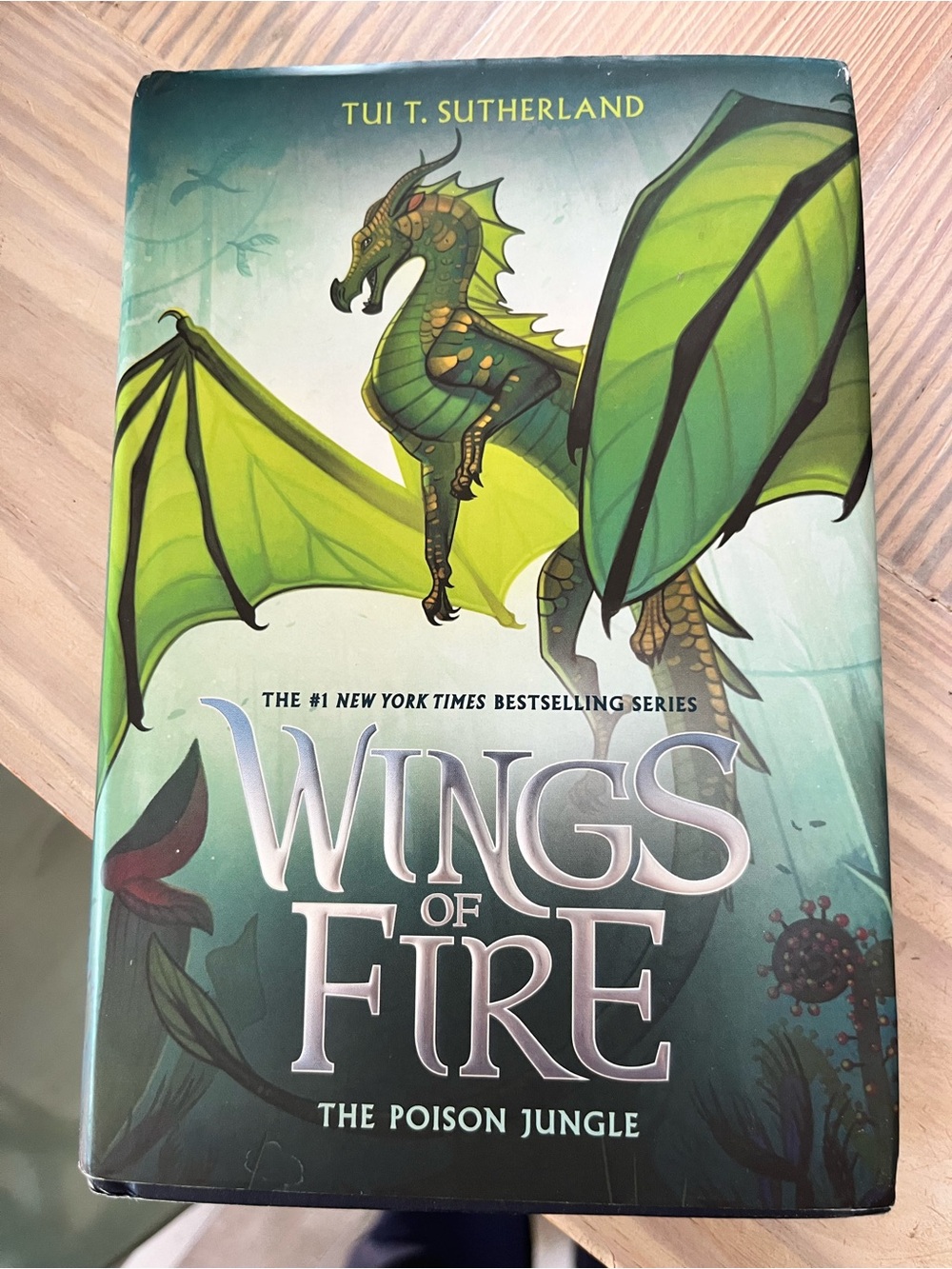 Wings of fire book - the poison jungle